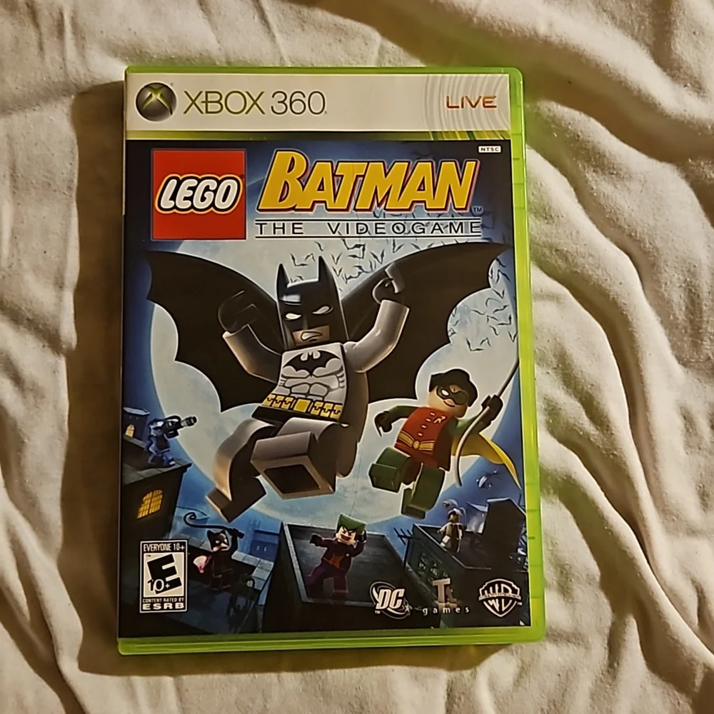 1/2 PRICE🔻Xbox DC Games Batman The Video Game